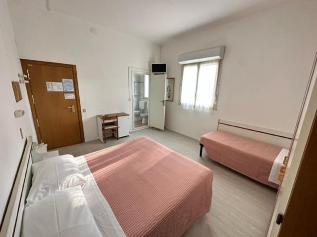 Hotel Fiorenza Milano Marittima Zewnętrze zdjęcie